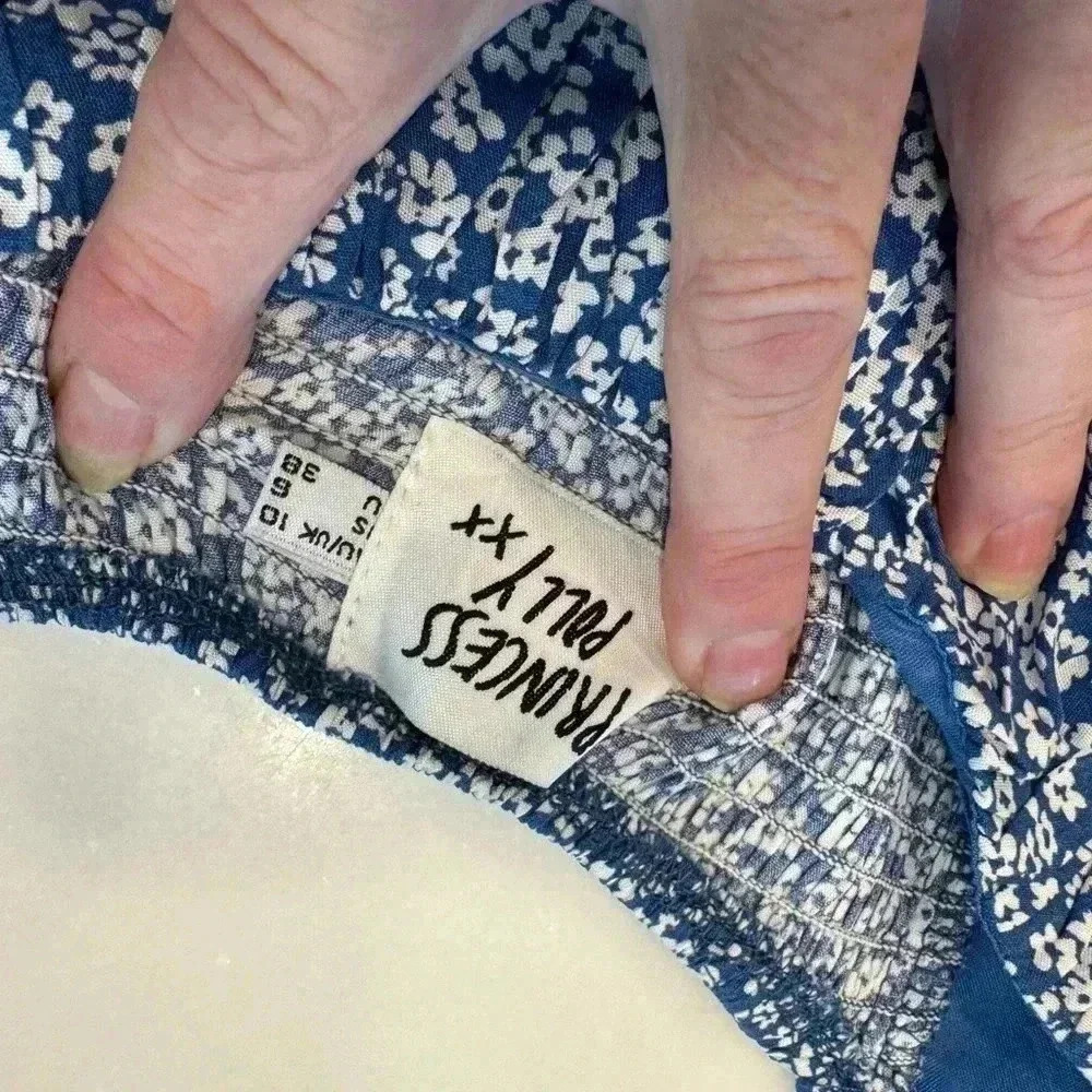 Princess Polly 2-piece set. Mini ruffle skirt short sleeve crop top size 6 - Picture 8 of 12